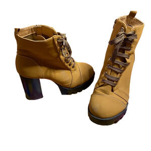 🌹 Block Heel Lace Up Construction Ankle Boots 🌹